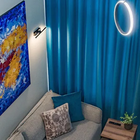 Urban Loft شقة *